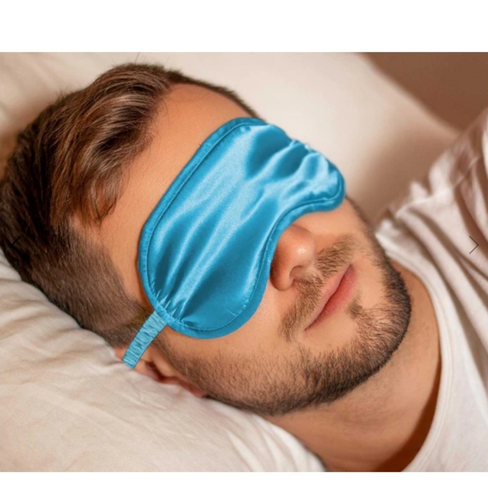 Neutrogena Silk Sleep Mask Bulk 100 Pcs